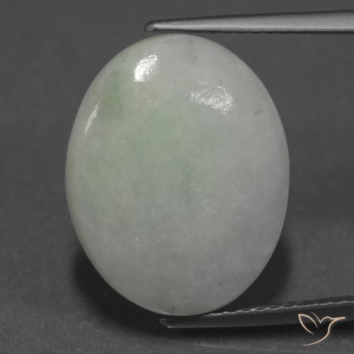 Jadéite Gris vert naturelle ovale, 9.24 ct, Translucide