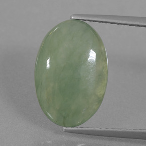 Jadéite Vert naturelle Coupe ovale, 5.67 ct, Translucide