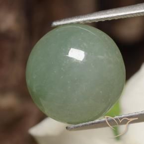 Jadéite Vert clair naturelle Tour, 7.82 ct, Translucide
