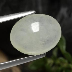 Jadéite blanc naturelle coupe ovale, 3,13 ct, translucide