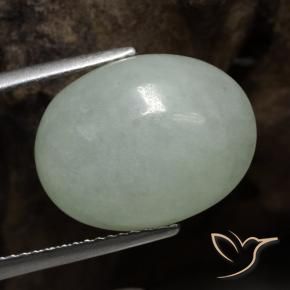 Jadéite Vert pâle naturelle ovale, 9.67 ct, Translucide