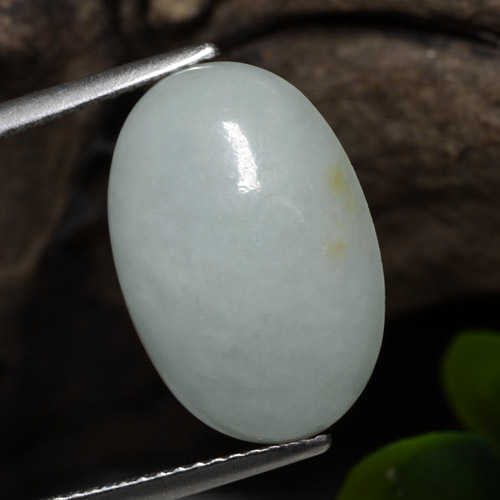 Jadéite Vert gris léger naturelle Coupe ovale, 10.04 ct, Translucide