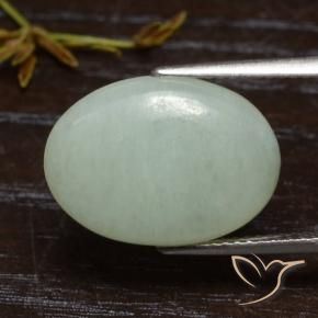 Jadéite Vert moyen naturelle ovale, 7.82 ct, Translucide