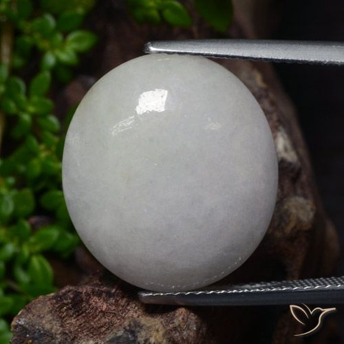 Jadéite Gris moyen naturelle ovale, 18.09 ct, Translucide