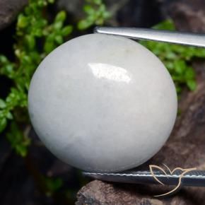 Jadéite Gris moyen naturelle ovale, 23.67 ct, Translucide
