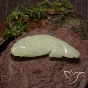 Jadéite Vert-jaune moyen naturelle Fantaisie, 29.51 ct, Translucide
