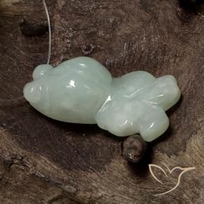 Jadéite Vert gris léger naturelle Fantaisie, 29.15 ct, Translucide