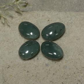Achetez naturel 15.89ct Vert moyen Jadéite gems, Coupe ovale, En provenance Myanmar chez GemSelect. En stock, livraison internationale!