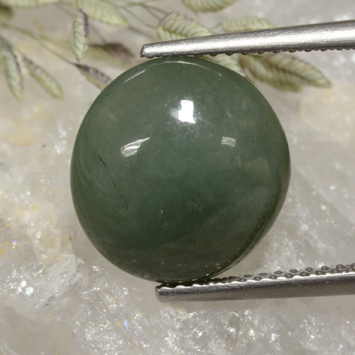 Jadéite vert naturelle coupe roude, 6,91 ct, translucide