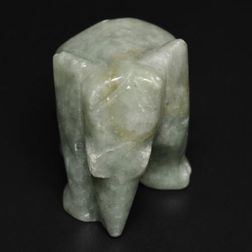 Jadéite vert naturelle forme fantaisie, 64,53 ct, opaque