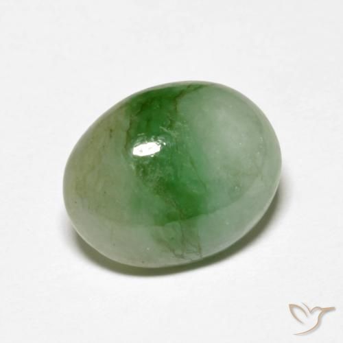 Jadéite vert naturelle coupe ovale, 5,15 ct, opaque