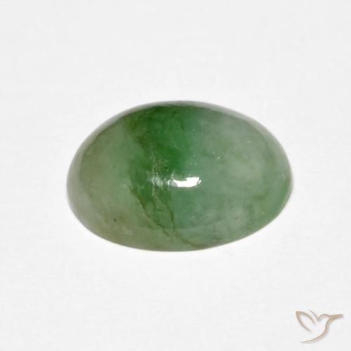 Jadéite vert naturelle coupe ovale, 5,15 ct, opaque