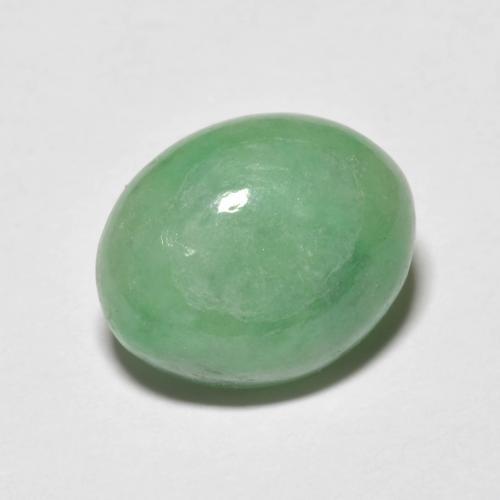 Jadéite vert naturelle coupe ovale, 5,09 ct, opaque