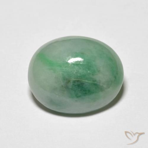 Jadéite Vert clair naturelle ovale, 5.23 ct, Opaque