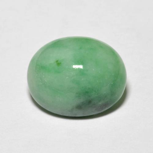 Jadéite vert naturelle coupe ovale, 4,94 ct, opaque