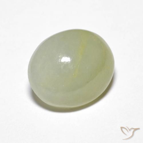 Jadéite Vert moyen naturelle ovale, 4.62 ct, Translucide