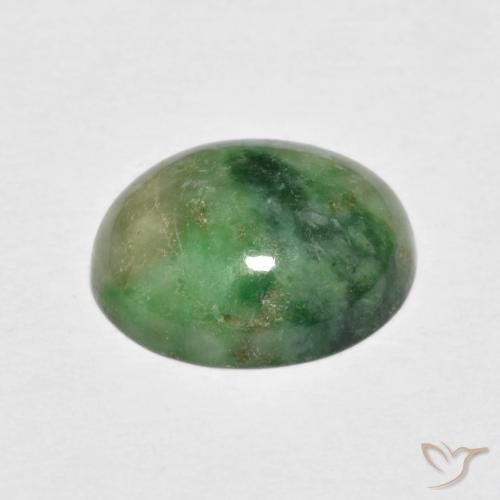 Jadéite Vert chaud naturelle ovale, 4.66 ct, Opaque