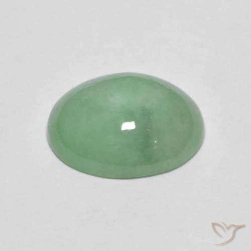 Jadéite Vert sauge léger naturelle ovale, 4.71 ct, Opaque