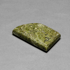 Jaspe multicolore naturelle forme fantaisie, 31,83 ct, translucide