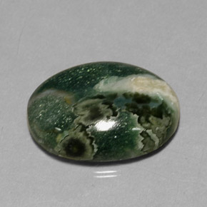 Jaspe multicolore naturelle coupe ovale, 13,88 ct, opaque