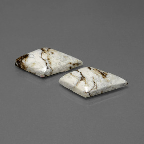 Achetez naturel ct Multicolore Jaspe gems, Forme fantaisie, En provenance Indonésie chez GemSelect. En stock, livraison internationale!