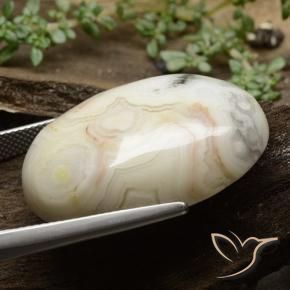 Jaspe Multicolore naturelle ovale, 44.30 ct, Opaque