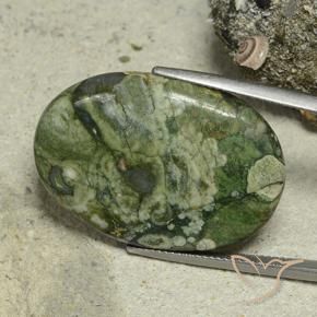 Jaspe Multicolore naturelle ovale, 30.68 ct, Opaque