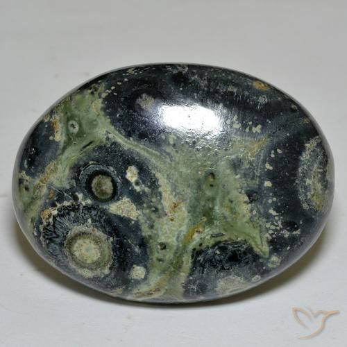 Jaspe Multicolore naturelle ovale, 63.38 ct, Opaque