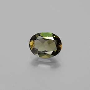 Kornerupine vert naturelle coupe ovale, 1,60 ct, VVS