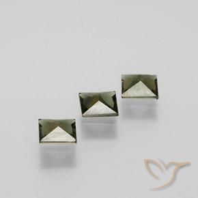 Shop natural 1.08ct Vert terreux profond Rupine des grains gems, Carré, from Sri Lanka at GemSelect. In stock, global shipping!
