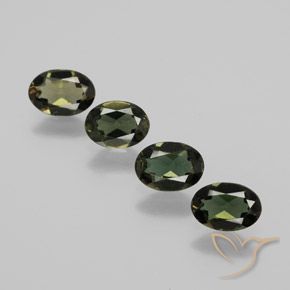 Shop natural 1.63ct Vert brunâtre Rupine des grains gems, ovale, from Sri Lanka at GemSelect. In stock, global shipping!