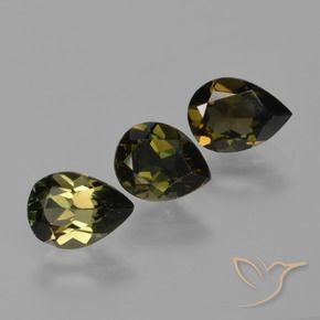 Shop natural 2.63ct Brun verdâtre Rupine des grains gems, En forme de poire, from Sri Lanka at GemSelect. In stock, global shipping!