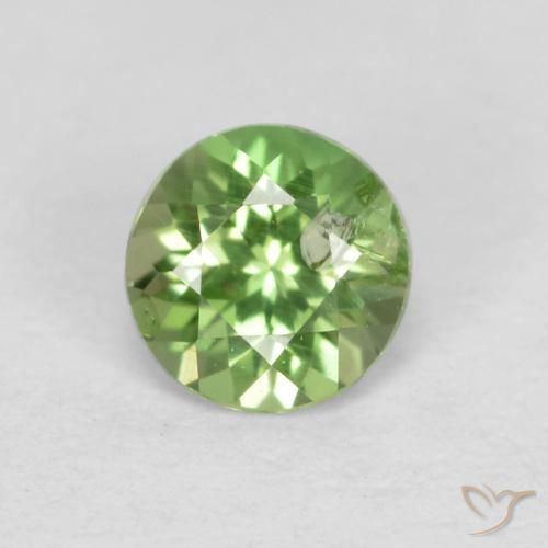 0.21ct Naturel Vert clair Kornerupine, Tour, SI