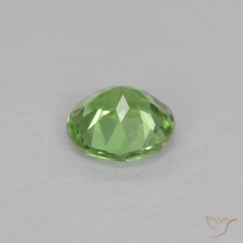Rupine des grains Vert clair naturelle Tour, 0.13 ct, VS