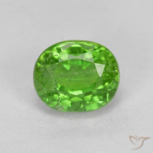 0.86ct Naturel Vert éclatant Kornerupine, ovale, SI