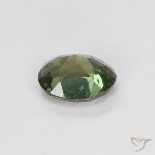 Rupine des grains Vert terreux naturelle ovale, 0.31 ct, VS-SI