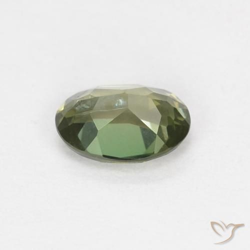 Rupine des grains Vert foncé naturelle ovale, 0.30 ct, VS-SI