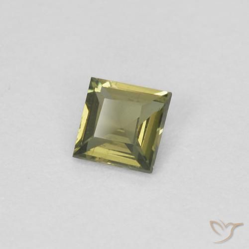 Rupine des grains Vert forêt chaud naturelle Carré, 0.20 ct, VVS