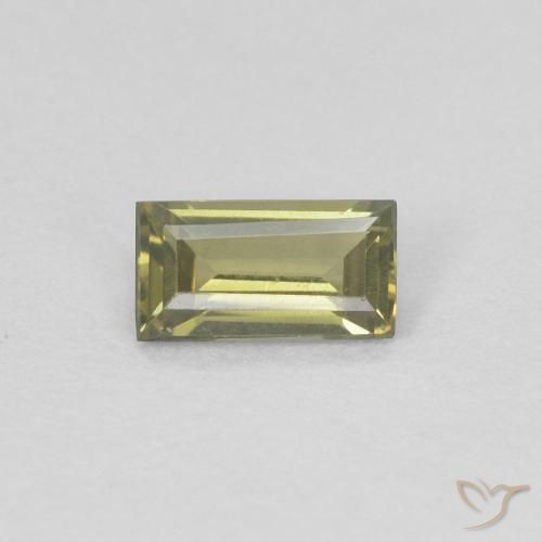 Kornerupine Vert terreux profond naturelle Baquette, 0.27 ct, VVS
