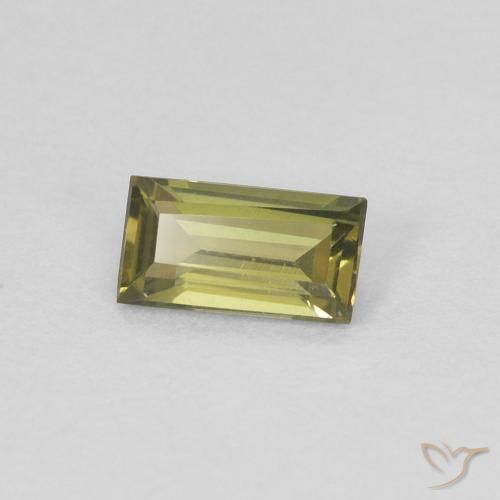 Kornerupine Vert terreux profond naturelle Baquette, 0.27 ct, VVS