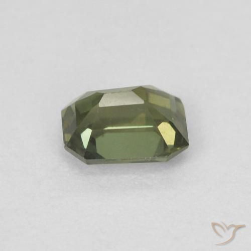 Rupine des grains Medium Dark-Green naturelle Octogone / coupe Émeraude, 0.25 ct, VVS