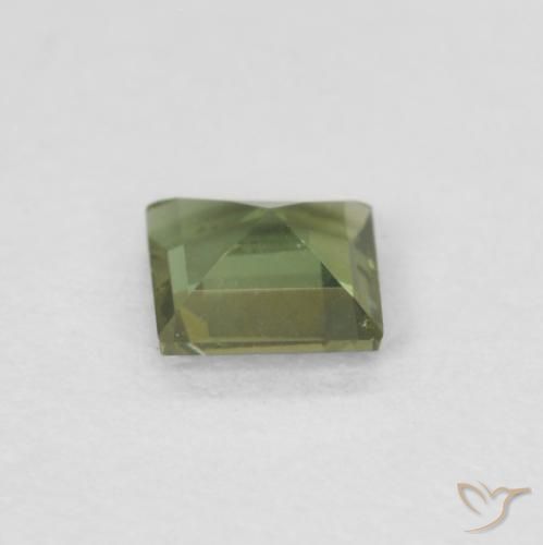 Rupine des grains Vert terreux profond naturelle Carré, 0.23 ct, VVS-VS