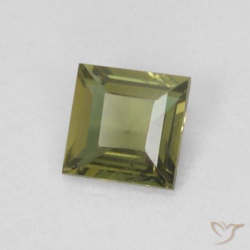Rupine des grains Vert foncé naturelle Carré, 0.27 ct, VVS-VS
