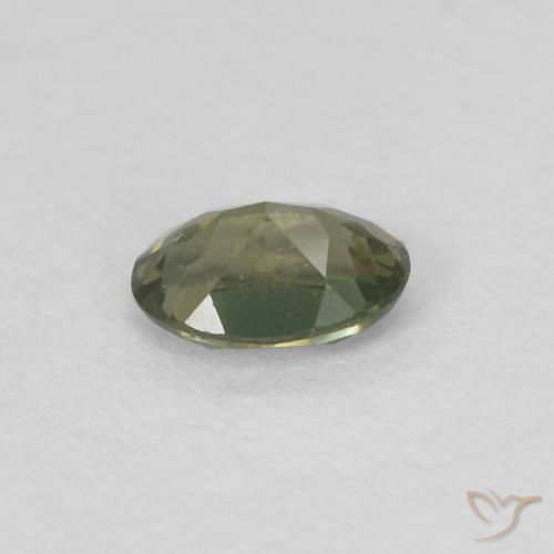 Rupine des grains Vert Doré naturelle ovale, 0.17 ct, VVS