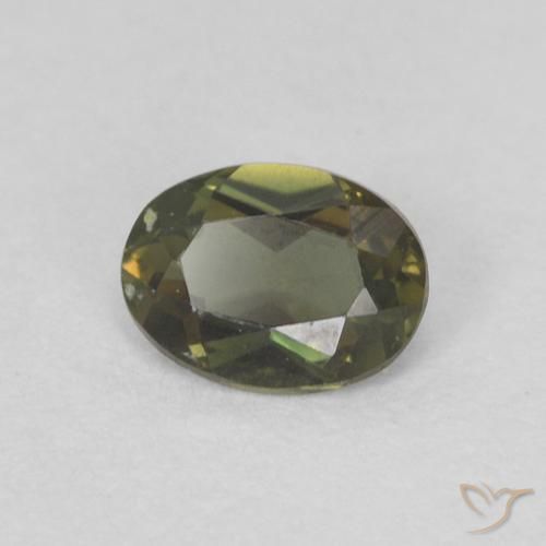 Rupine des grains Vert jaunâtre naturelle ovale, 0.25 ct, VVS