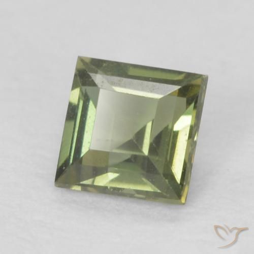 Rupine des grains Vert forêt chaud naturelle Carré, 0.20 ct, VVS