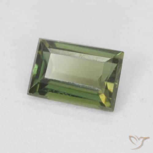 Kornerupine Medium Light Green naturelle Baquette, 0.25 ct, VVS