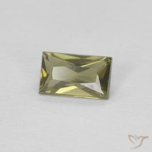 Kornerupine Vert brunâtre naturelle Baquette, 0.32 ct, VVS