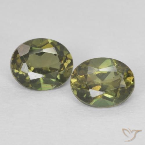 0.50ctw Naturel Vert jaunâtre Rupine des grains, ovale, VVS-VS
