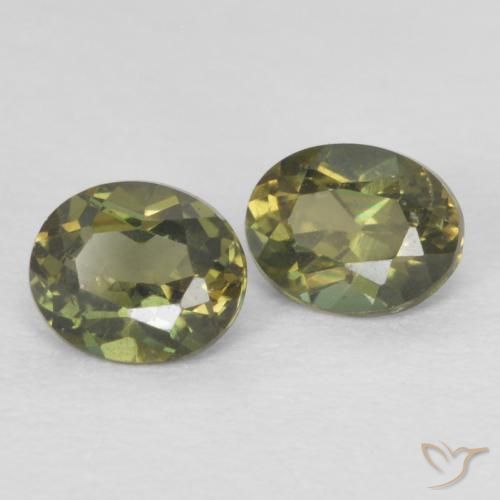 Shop natural 0.50ct Vert jaunâtre Rupine des grains gems, ovale, from Sri Lanka at GemSelect. In stock, global shipping!